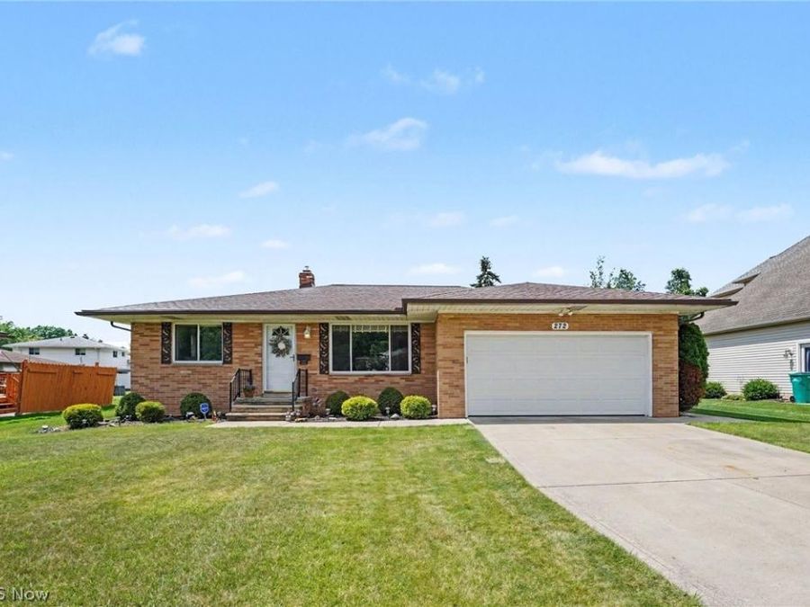 272 N Skyline Drive , Seven Hills, OH 44131 Photo 1