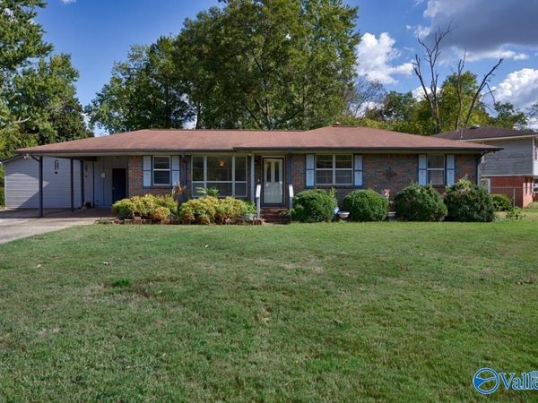 2420 Redmont Road, Huntsville, AL 35810