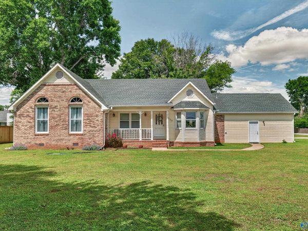 559 Wells Road, Meridianville, AL 35759