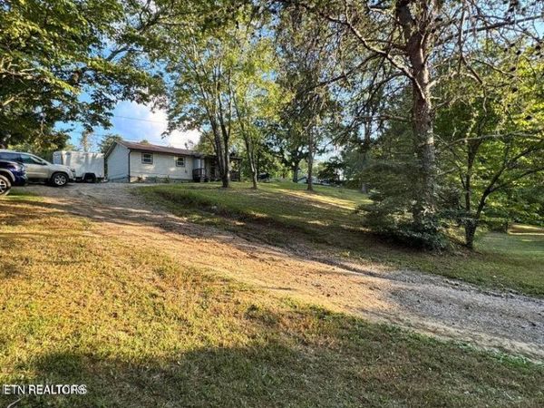 727 Ic King Rd, Seymour, TN 37865
