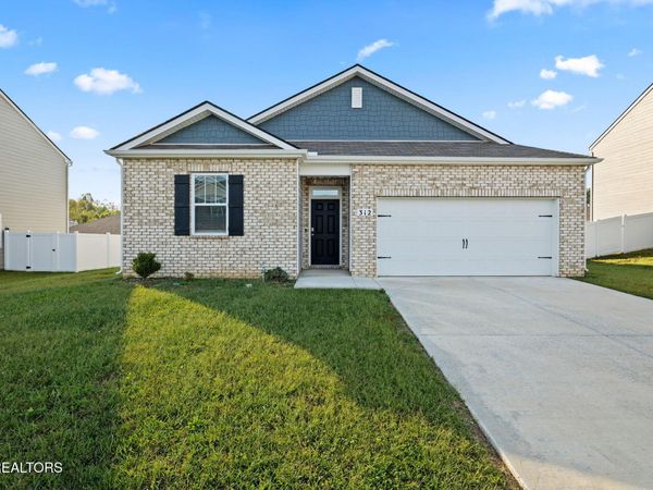 312 Oliver Way, Baxter, TN 38544
