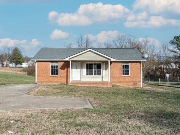 200 Hugh Hunter Rd , Oak Grove, KY 42262