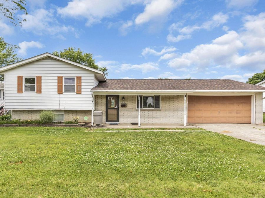 86 Lancaster Drive , Heath, OH 43056 Photo 1
