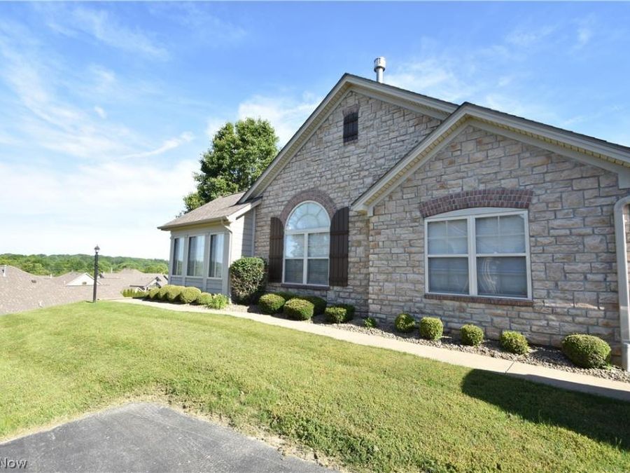9151 Springfield Road , Unit 1803, Poland, OH 44514 Photo 1