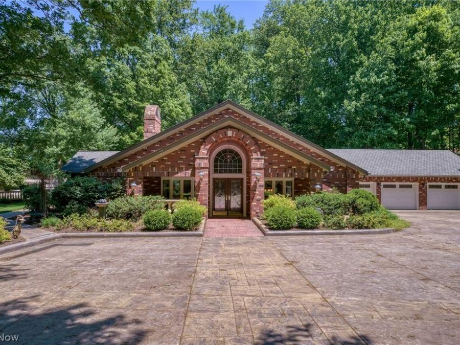 7035 Quarry Road , Amherst, OH 44001 Photo 1