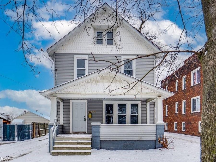2100 12th Street SW, Akron, OH 44314 Photo 1