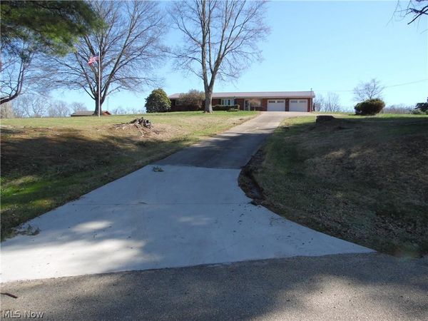 50 Jennings Hill Road , Marietta, OH 45750