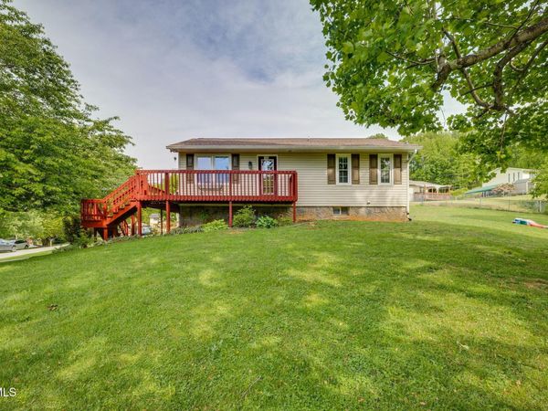126 Country Hills Drive, Jonesborough, TN 37659