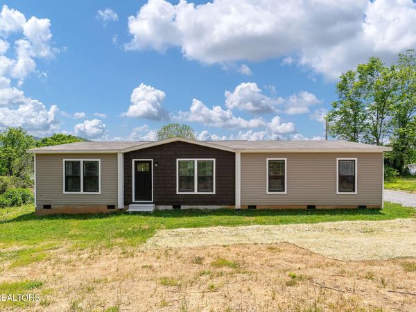 413 Whitaker St, Tazewell, TN 37879