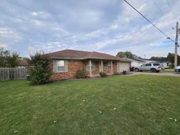 1145 Day Road , Pottsville, AR 72858