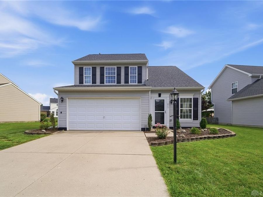 217 McDaniels Lane, Springboro, OH 45066 Photo 1