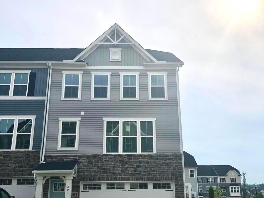201 Via Veneto , Delaware, OH 43015 Photo 1