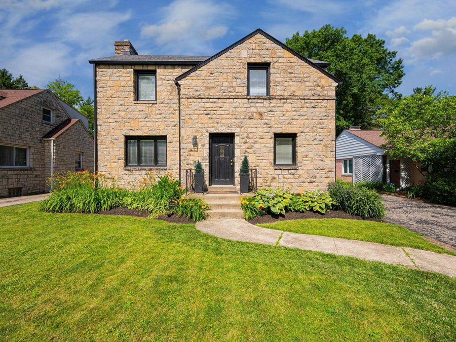 165 N Merkle Road , Columbus, OH 43209 Photo 1