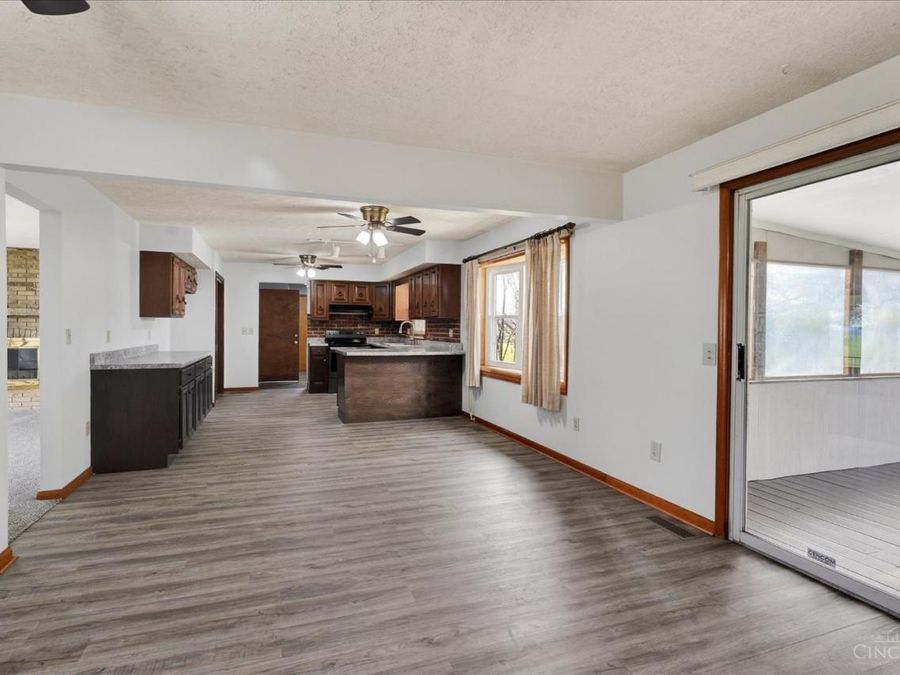 126 Kent Lane, Pee Pee Township, OH 45690 Photo 12