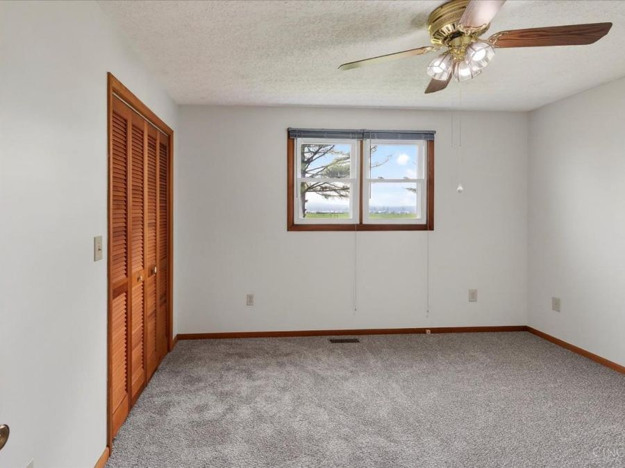 126 Kent Lane, Pee Pee Township, OH 45690 Photo 16