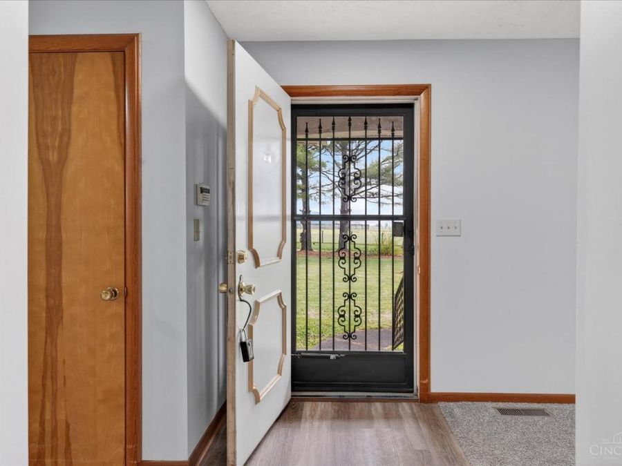 126 Kent Lane, Pee Pee Township, OH 45690 Photo 6