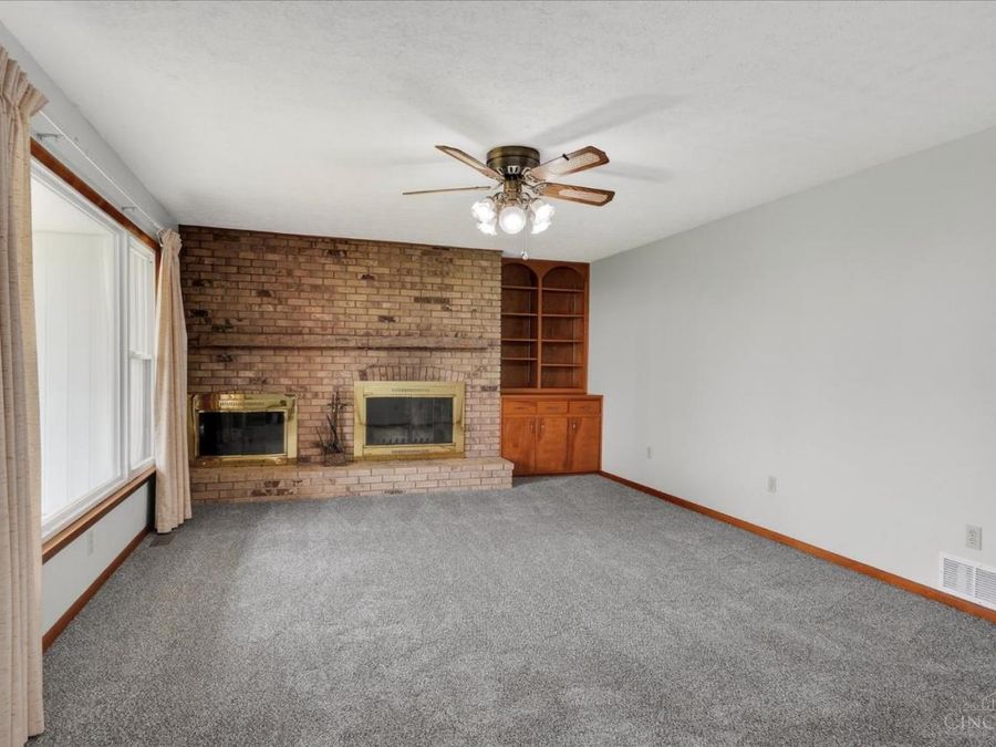 126 Kent Lane, Pee Pee Township, OH 45690 Photo 8