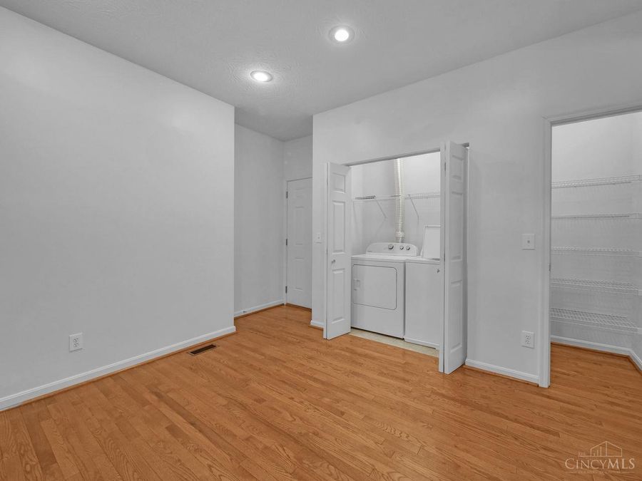 955 Crossing Pointe, Unit 8E, Cincinnati, OH 45231 Photo 11