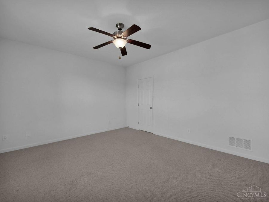 955 Crossing Pointe, Unit 8E, Cincinnati, OH 45231 Photo 16