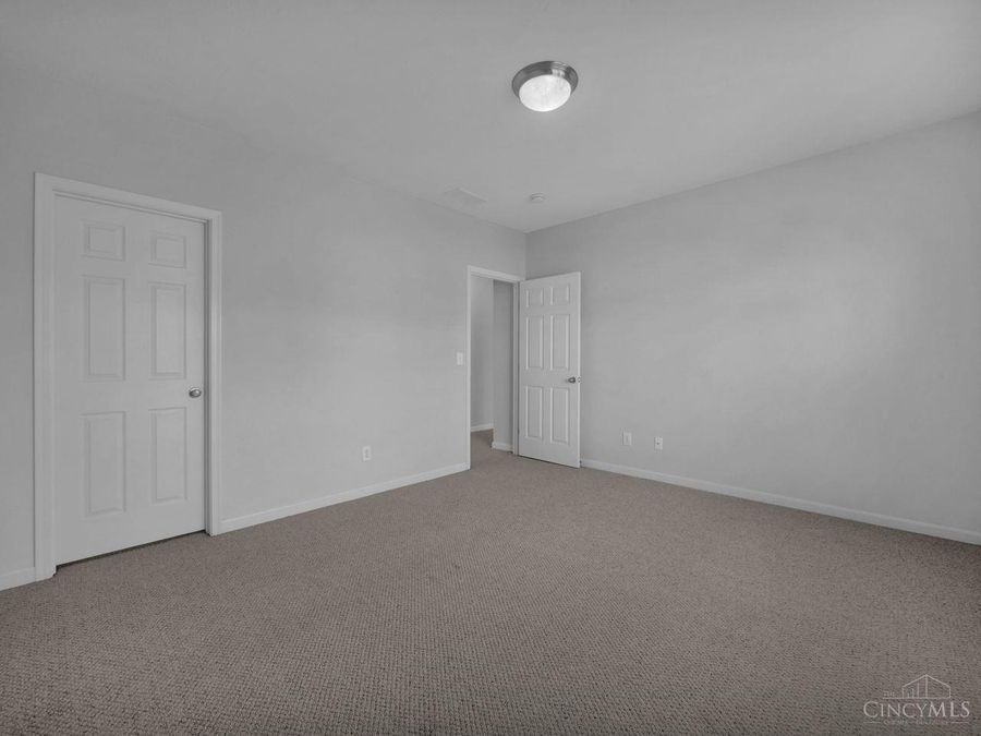 955 Crossing Pointe, Unit 8E, Cincinnati, OH 45231 Photo 22