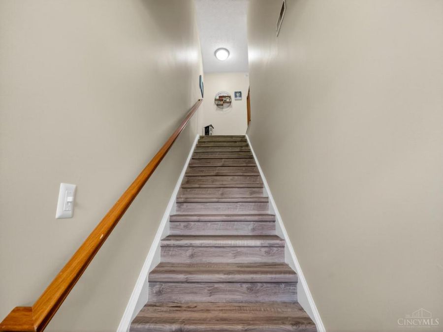 1755 Weatherstone Circle, Monroe, OH 45050 Photo 3