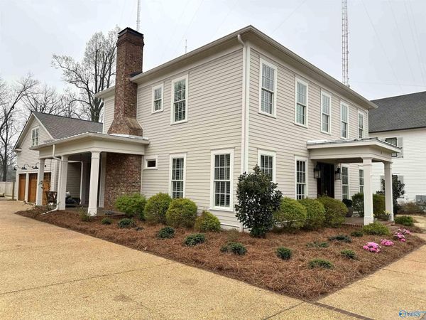 4 Georgetta Drive, Huntsville, AL 35801