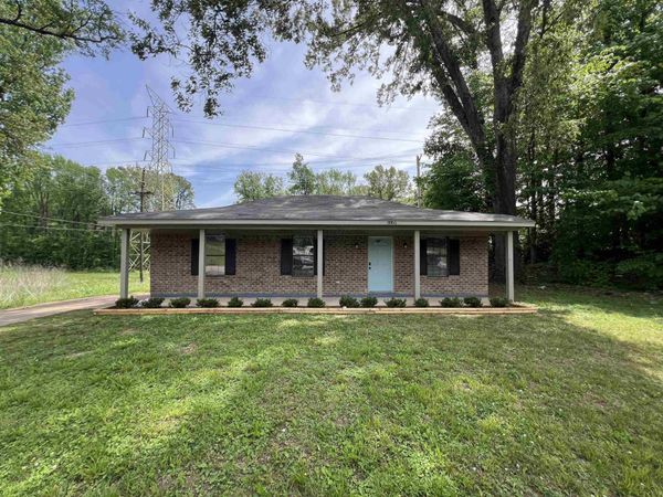 3065 PEGGY RD, Memphis, TN 38128