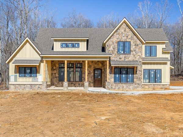 8553 Bear Paw Trail, Signal Mountain 37377