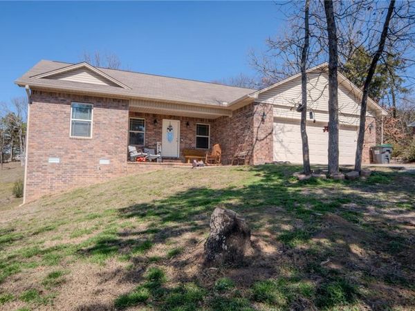 197 Pebble Branch Lane , Russellville, AR 72802