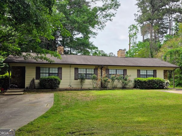 129 Valleywood Road, Tyrone, GA 30290