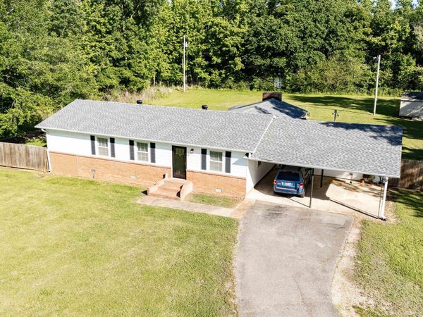 12520 18 HWY S, Bolivar, TN 38008