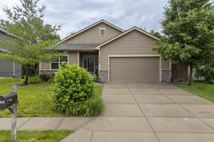 16263 Loop Street, Omaha, NE 68136