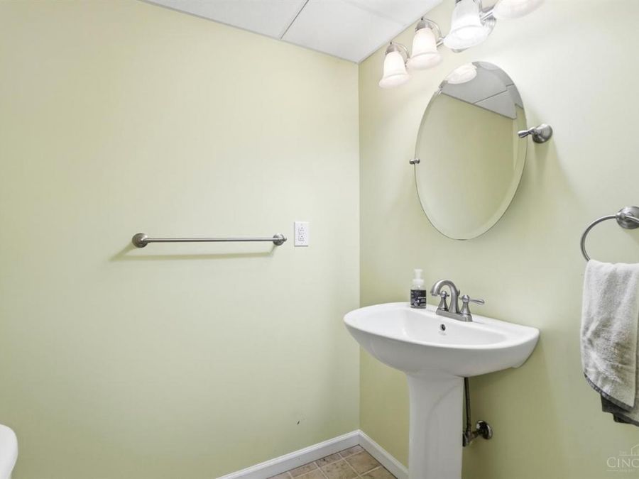 11713 Kettering Drive, Colerain Township, OH 45251 Photo 22