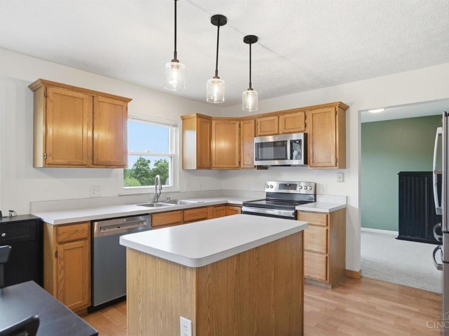 11713 Kettering Drive, Colerain Township, OH 45251 Photo 5