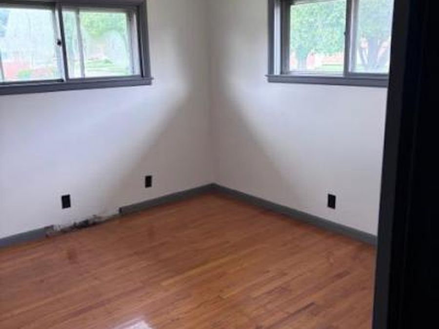 881 Sanders Drive, Hamilton, OH 45013 Photo 9