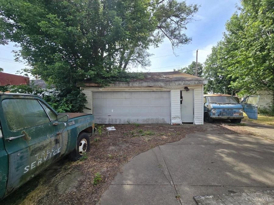 995 Kahn Avenue, Hamilton, OH 45011 Photo 9