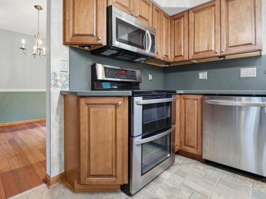 5905 Sovereign Drive, Sharonville, OH 45241 Photo 10
