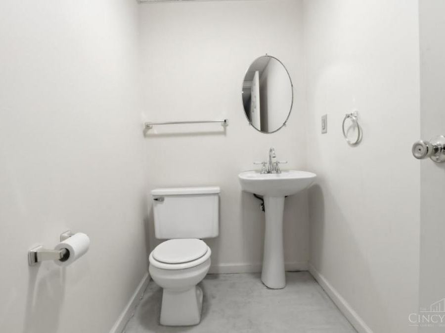 5905 Sovereign Drive, Sharonville, OH 45241 Photo 46
