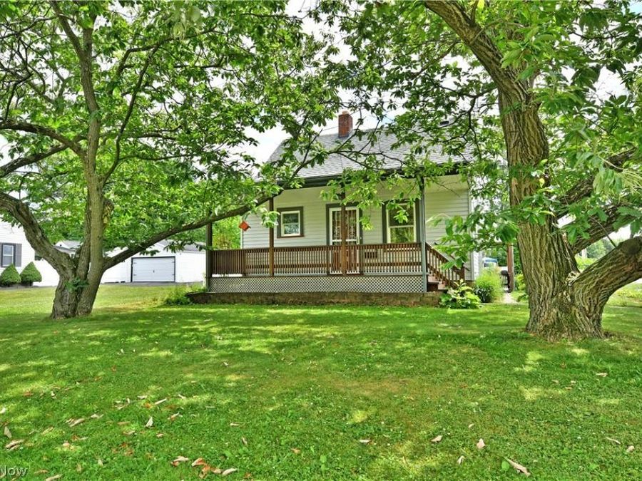 1406 Mazda Avenue NE, Warren, OH 44483 Photo 1
