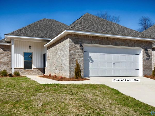 16608 Aspen Lane, Athens, AL 35611