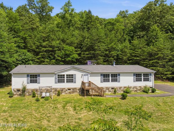 835 Mountain View Rd , Rogersville, TN 37857