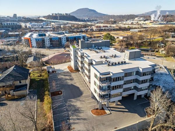 411 Fairpoint Street , Unit 205, Chattanooga, TN 37405