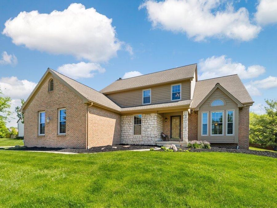9472 Haaf Farm Drive , Pickerington, OH 43147 Photo 1