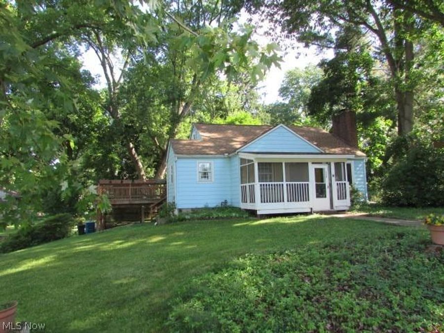 1327 Chelton Drive , Kent, OH 44240 Photo 1