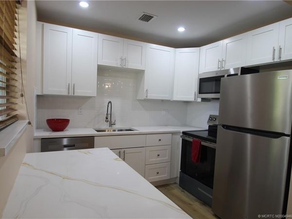 2929 SE Ocean Boulevard , Unit 131-10, Stuart, FL 34996