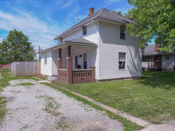1107 N North Street , Washington Court House, OH 43160