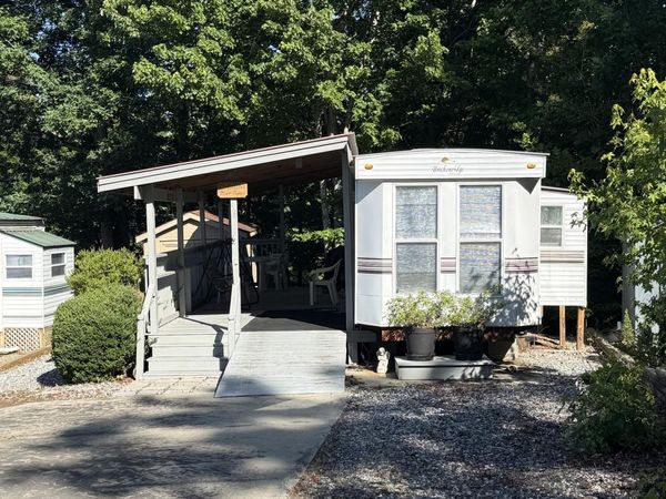 56 Nomad Trail, Cleveland, GA 30528