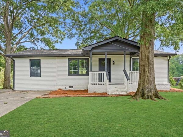 110 South Street, Dallas, GA 30132