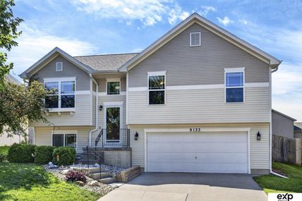 9133 Weber Street, Omaha, NE 68122