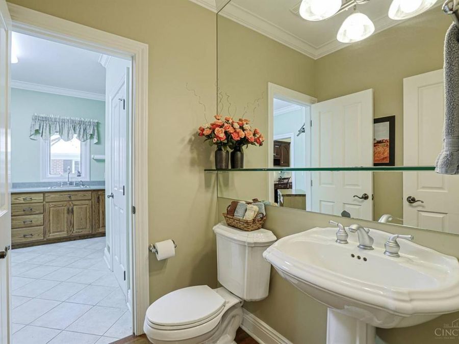 35 Frick Court, Glendale, OH 45246 Photo 40